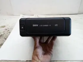 740I BMW Audio Radio Remote Cd Changer Trunk Music