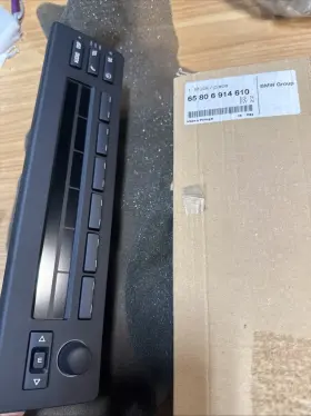 65806914610 BMW Display X5