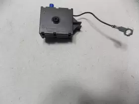 6912824 BMW Radio Antenna Amplifier Convertible E46 M3 323 #2