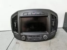 638-04215 BUICK Audio Radio Display Control Panel Regal #2