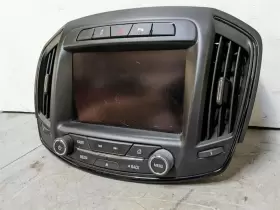 638-04215 BUICK Audio Radio Display Control Panel Regal #3