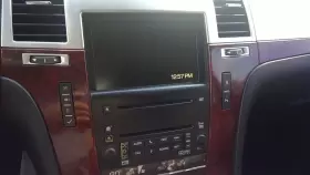 638-02500 CADILLAC Audio Radio Escalade