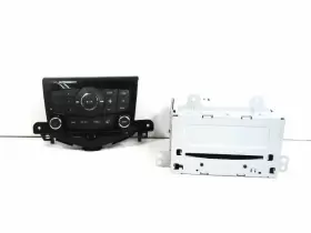 03502 CHEVROLET Cd Control Panel Radio Receiver Xm Chevy