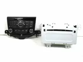 03827 CHEVROLET Audio Panel Cd Radio Receiver Xm Chevy Cruze