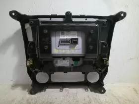 10882 CHEVROLET Radio Control Panel Screen 1500 Silverado #2