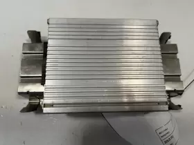 638-01922 CHEVROLET Audio Radio Amplifier Monte Carlo #2