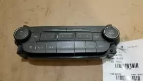 638-04176 CHEVROLET Audio Radio Control Panel Am Fm Single Cd