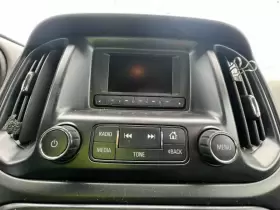 638-10882 CHEVROLET TRUCK Audio Radio Control Panel 2500