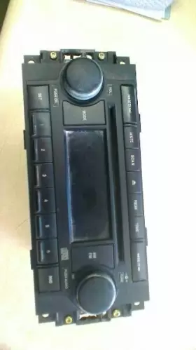 638-01769E CHRYSLER Audio Radio Receiver Haf 2500 Dodge