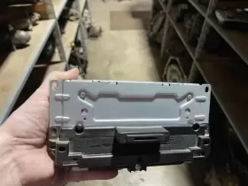 638-03664 CHRYSLER Audio Radio Receiver 300 #2
