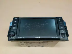 638-03877 CHRYSLER Audio Radio Receiver Navigation Caravan