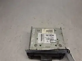 638-13002 CHRYSLER Audio Radio