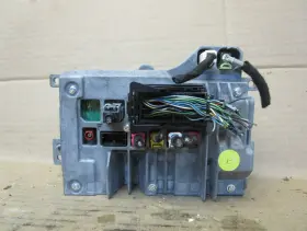 68351931 CHRYSLER Radio Gps Receiver Media Module Pacifica