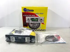 CAM-VECH-5-630 CUSTOM AUTOSOUND Radio Chevy Belair