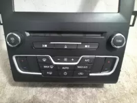 08250 FORD Radio Control Panel Fusion #2