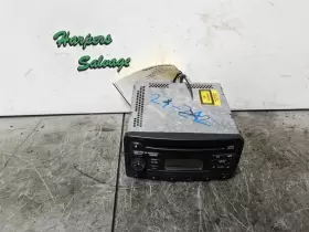 XS4F-18C838-BB FORD Radio Am Fm Cd Single Disc Volume Focus