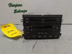 5F9T-18C815-GA FORD Radio Am Fm Cd Player Freestyle