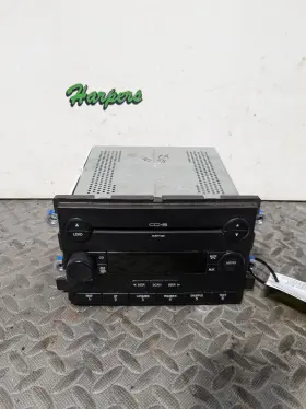 Ford 638-02067 Radio Am Fm Cd Single Disc Id 6f9t-18c815-bb Fits 05-06 Five Hundred