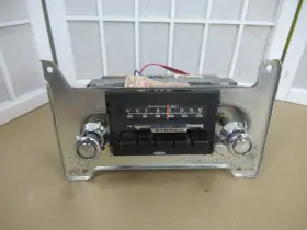 6C-D7VF-19A241-AB FORD Aeronutronic Am Fm Radio Stereo Dash