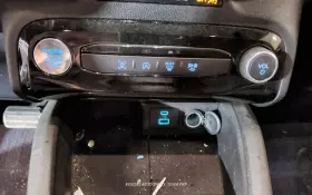 638-15672 FORD TRUCK Audio Radio Control Panel Escape