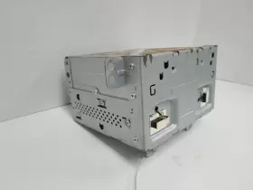 638-04517 GM Audio Equinox #2