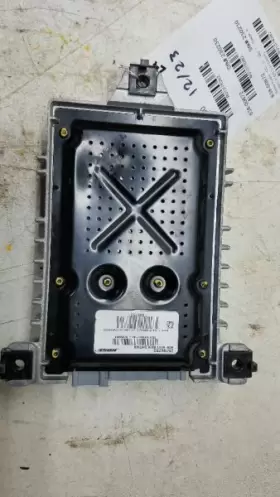 638-00672 GMC TRUCK Audio Radio Amplifier Left Dash Acadia #2