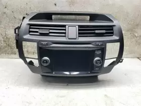 39540TP6A31 HONDA Audio Radio Crosstour #2
