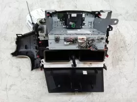51935 HONDA Radio Dual Zone Temperature Control Navigation #2