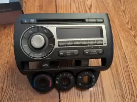 5710-0336 HONDA Ccluq Asy Sport Am Fm Radio Cd