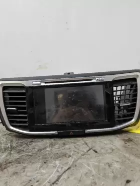 39101-T3W-A71 HONDA Radio Receiver Ex Accord #2