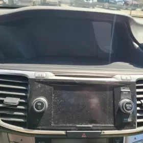 638-15717 HONDA Audio Radio Accord