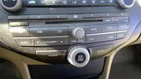 638-51930 HONDA Audio Radio Am Fm Cd Accord