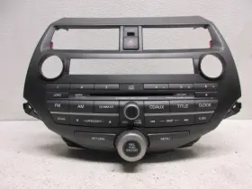 638-51931 HONDA Am Fm Disc Cd Radio Receiver Accord