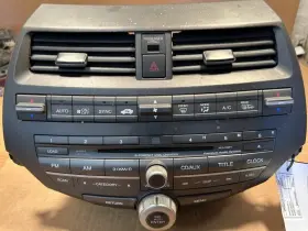 AM-FM-6CD HONDA Audio Radio Accord