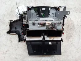 638-51935 HONDA Radio Dual Zone Temperature Control Accord #2