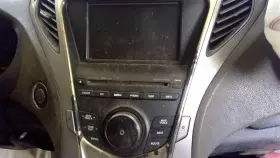 961703V800 HYUNDAI Audio Radio Receiver Azera