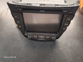 638-73273 HYUNDAI Audio Radio Receiver Navigation Veloster