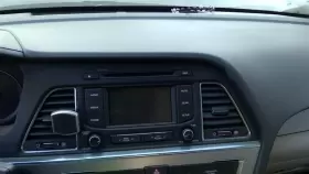 638-73557 HYUNDAI Audio Radio Receiver Hybrid Sonata
