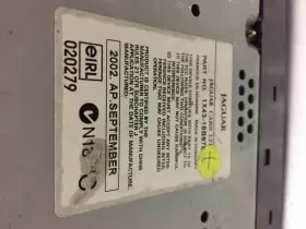 1X4318B876 JAGUAR Radio Receiver Cd Player Great #2