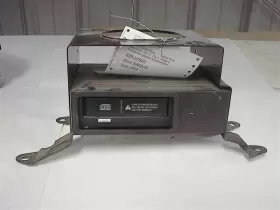 638-57542 JAGUAR Audio