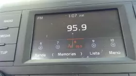 638-11047 KIA Audio Radio Receiver Screen Rio #2