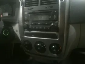 638-58898 KIA Audio Radio Receiver Station Wgn Door Spectra #3