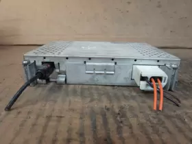 9H2219C034AC LAND ROVER Radio Receiver Module Satellite #2