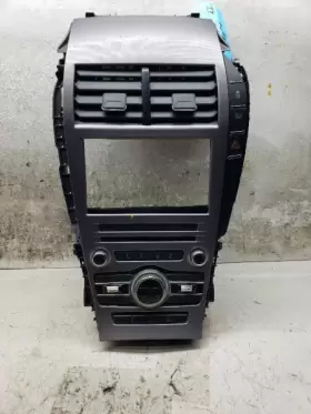 HP5T18D699CF LINCOLN Audio Radio Control Panel Mkz