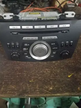 MAZDA-3 MAZDA Audio Radio Tuner Receiver Am Fm Cd