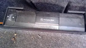 C230 MERCEDES Audio Radio