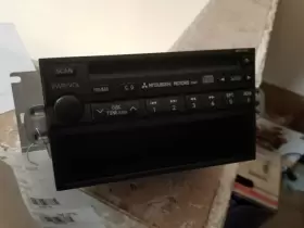638-57625A MITSUBISHI Audio Receiver Am Fm Cd Infinity