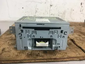 638-58621B MITSUBISHI Radio Audio Galant