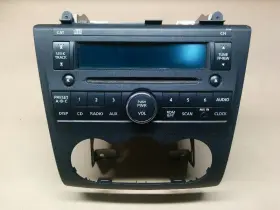 638-50952 NISSAN Audio Radio Receiver Am Fm Stereo Single Cd
