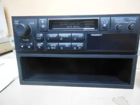 Nissan 638-57100 Audio Equipment Radio Receiver Am-fm-stereo-cassette Fits 95 Pathfinder 261753